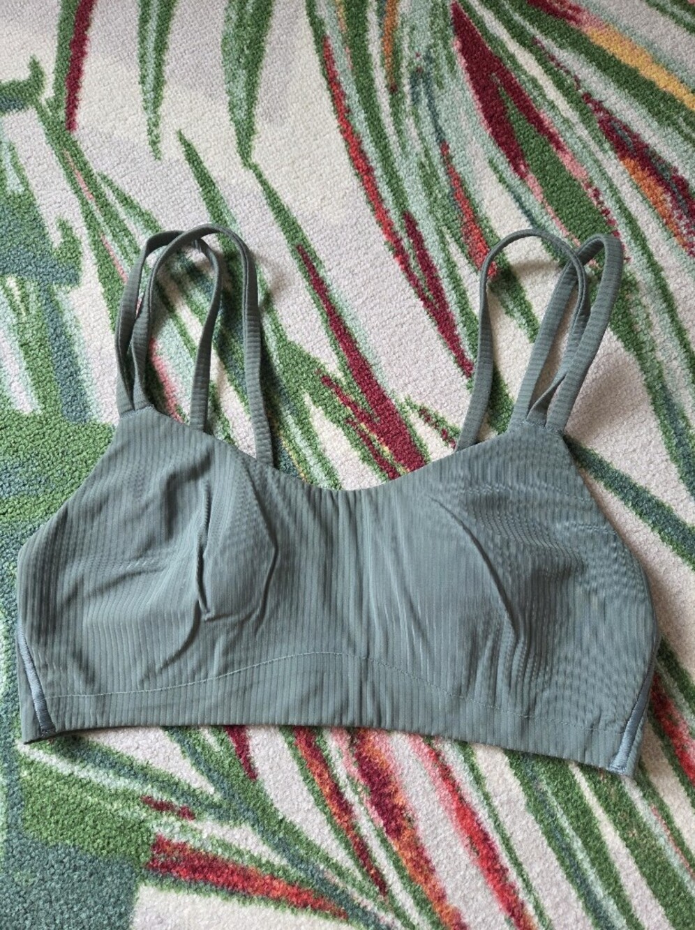 Lululemon Like A Cloud Bra - Sage Green - Size 6